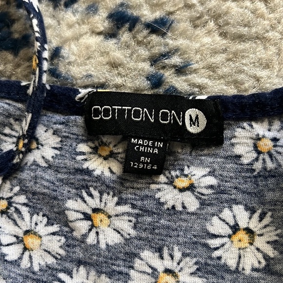 Cotton On Daisy Summer Dress - Picture 2 of 2